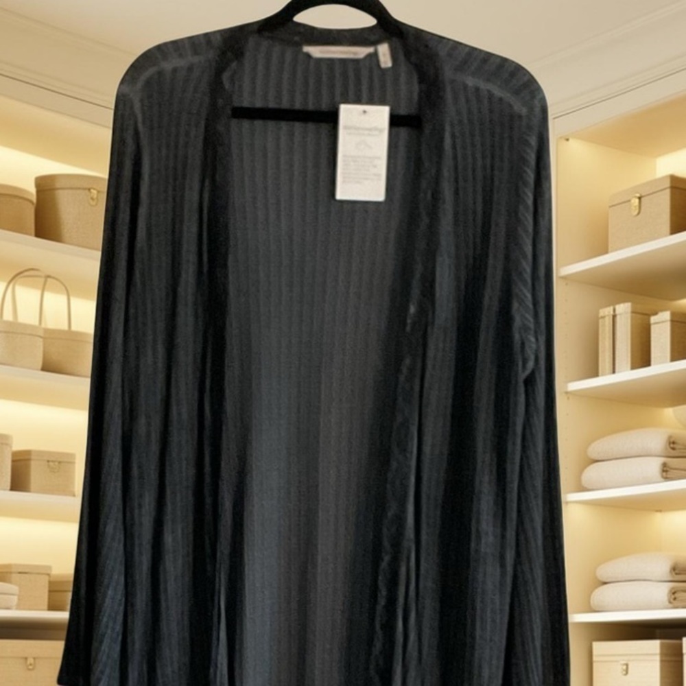 Soft Surroundings charcoal
grey,maxi length,flowy
Open front Cardigan,lace trim - Picture 6 of 8